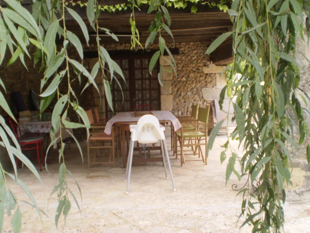 Bed and Breakfast Le Moulin De Monternault Montreuil-le-Henri Esterno foto